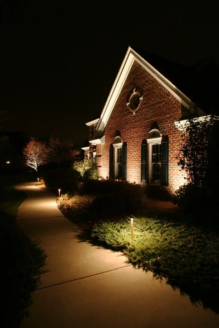 Full-Service Landscape Lighting Company